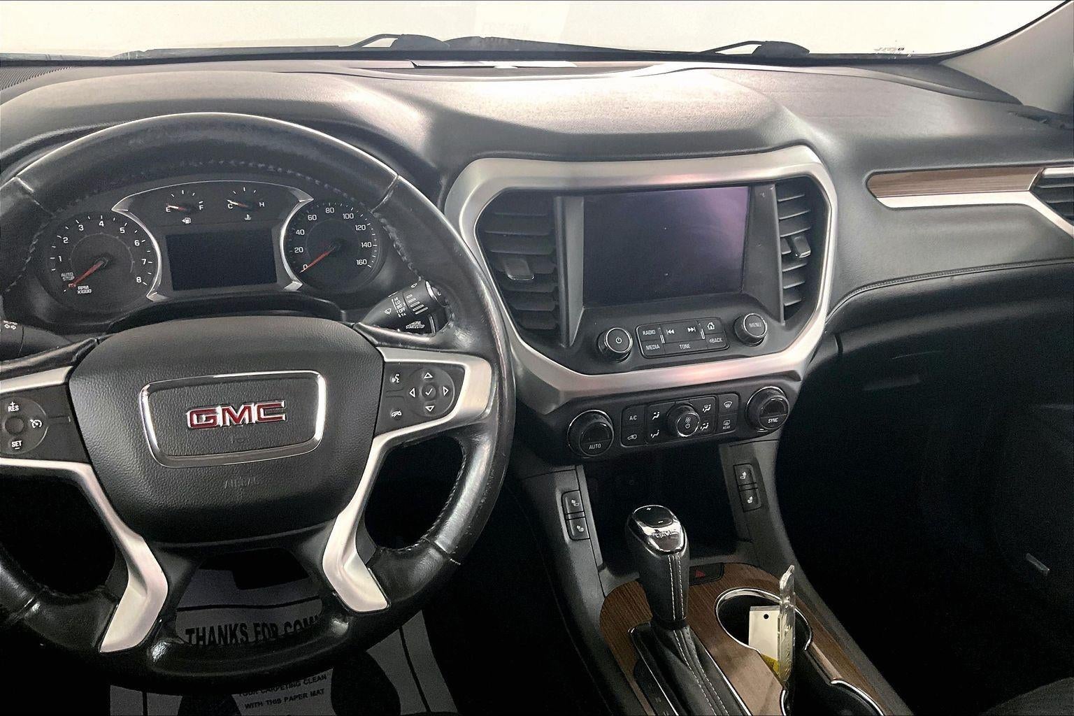 2017 GMC Acadia SLE