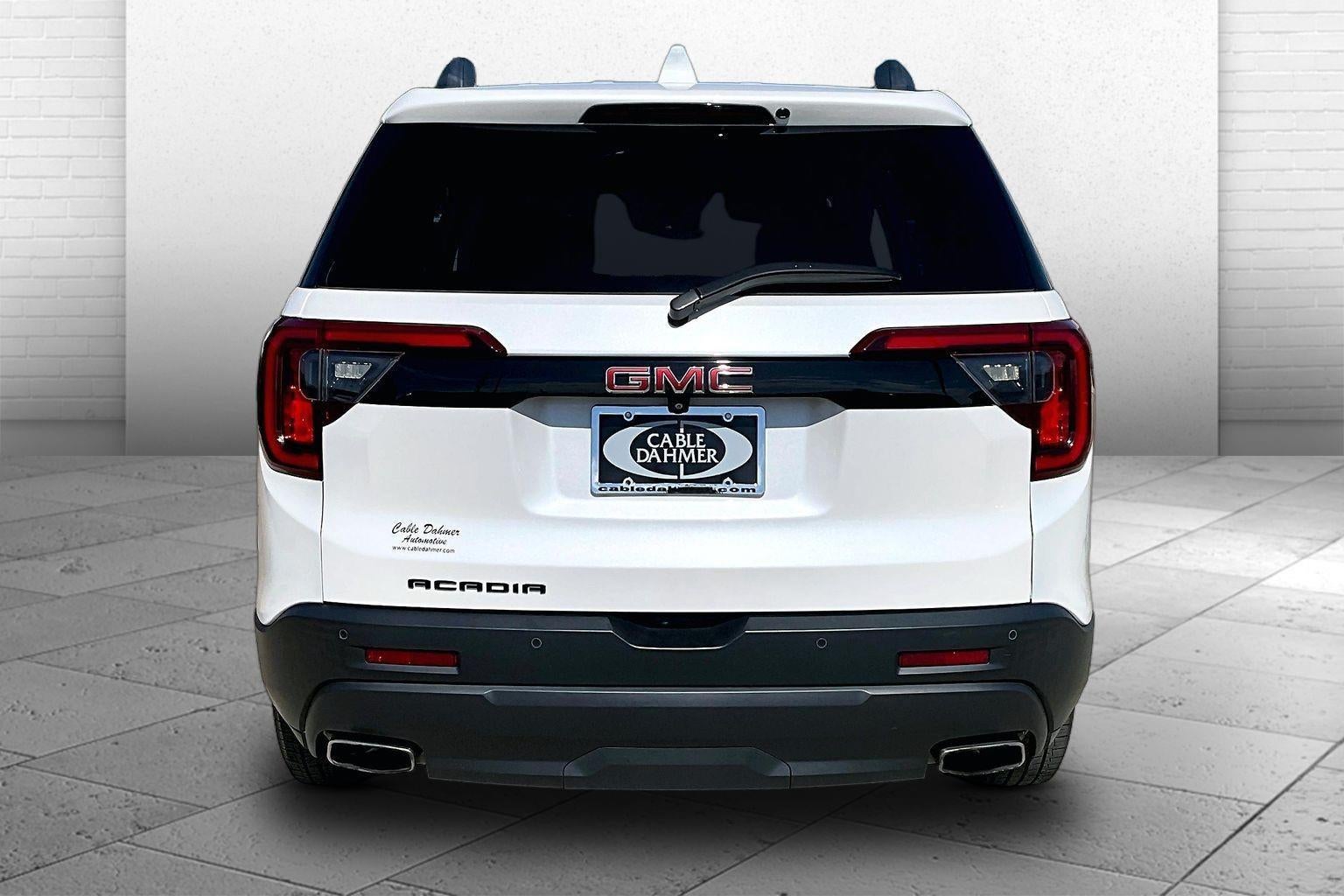 2021 GMC Acadia SLT