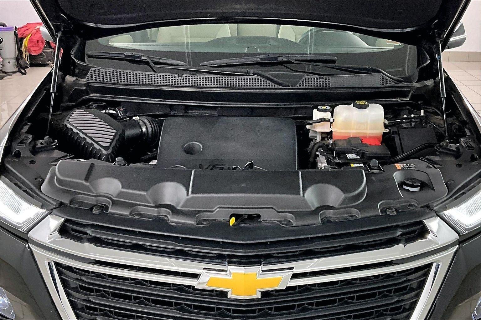 2023 Chevrolet Traverse LS