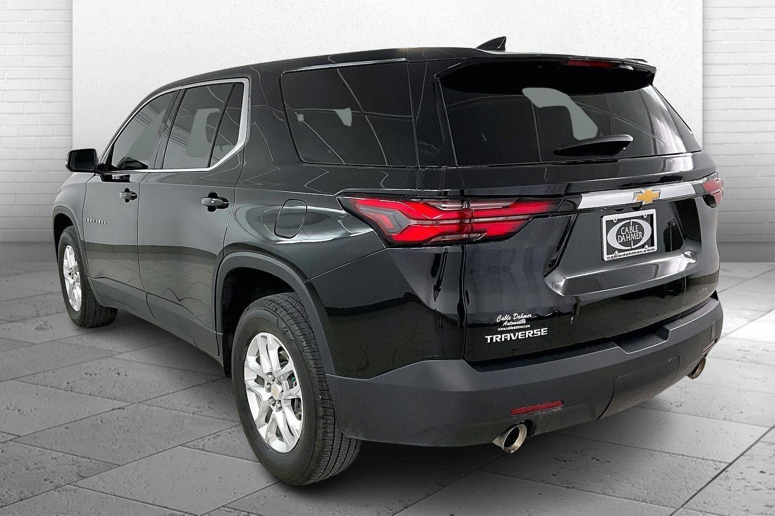 2023 Chevrolet Traverse LS