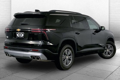 2024 Chevrolet Traverse FWD LT