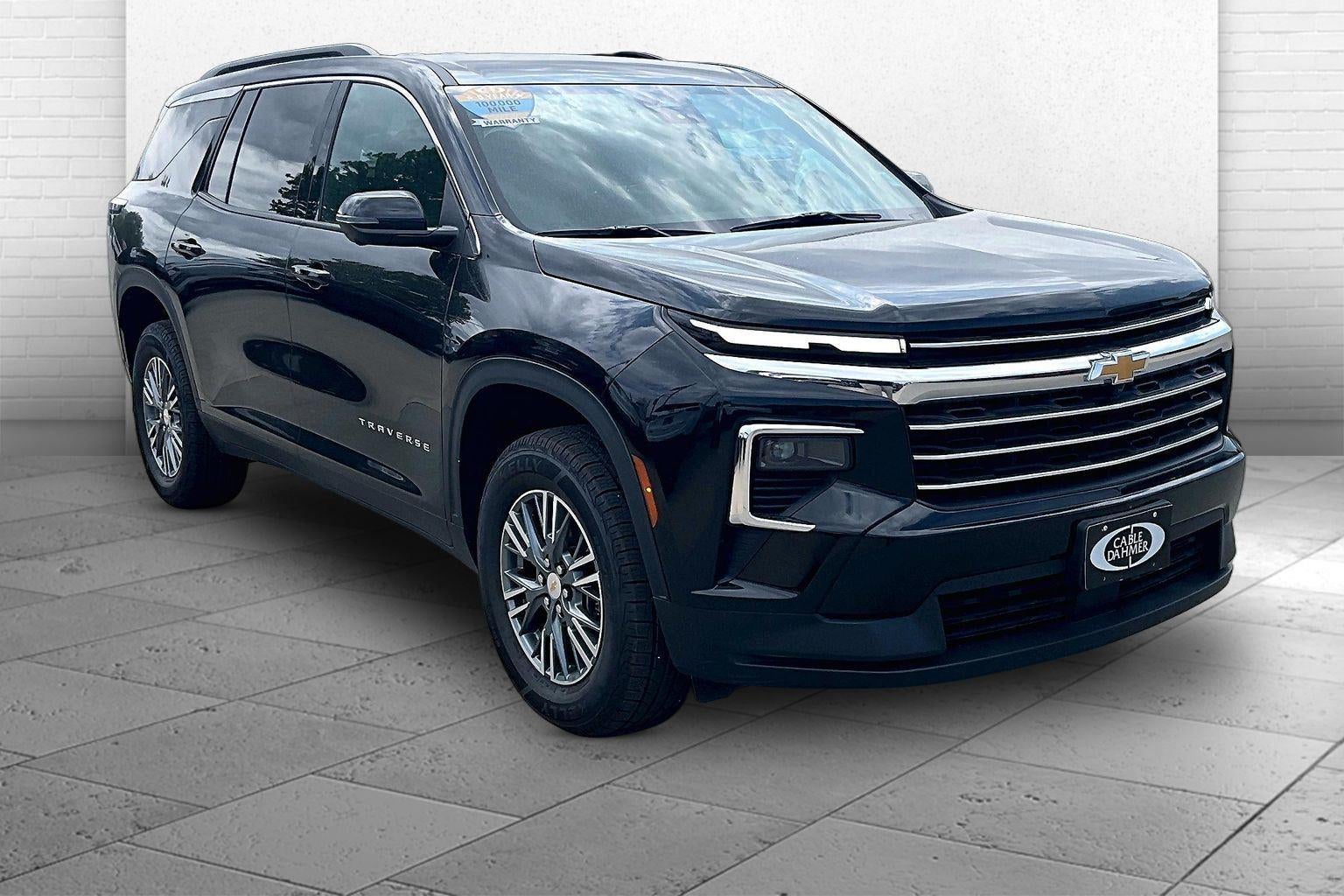 2024 Chevrolet Traverse FWD LT