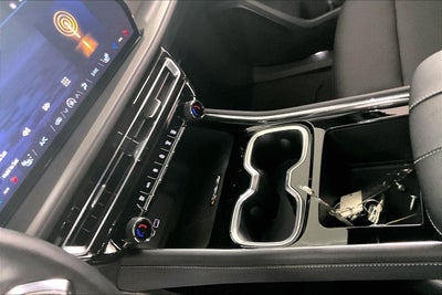 2025 Chevrolet Traverse FWD LT