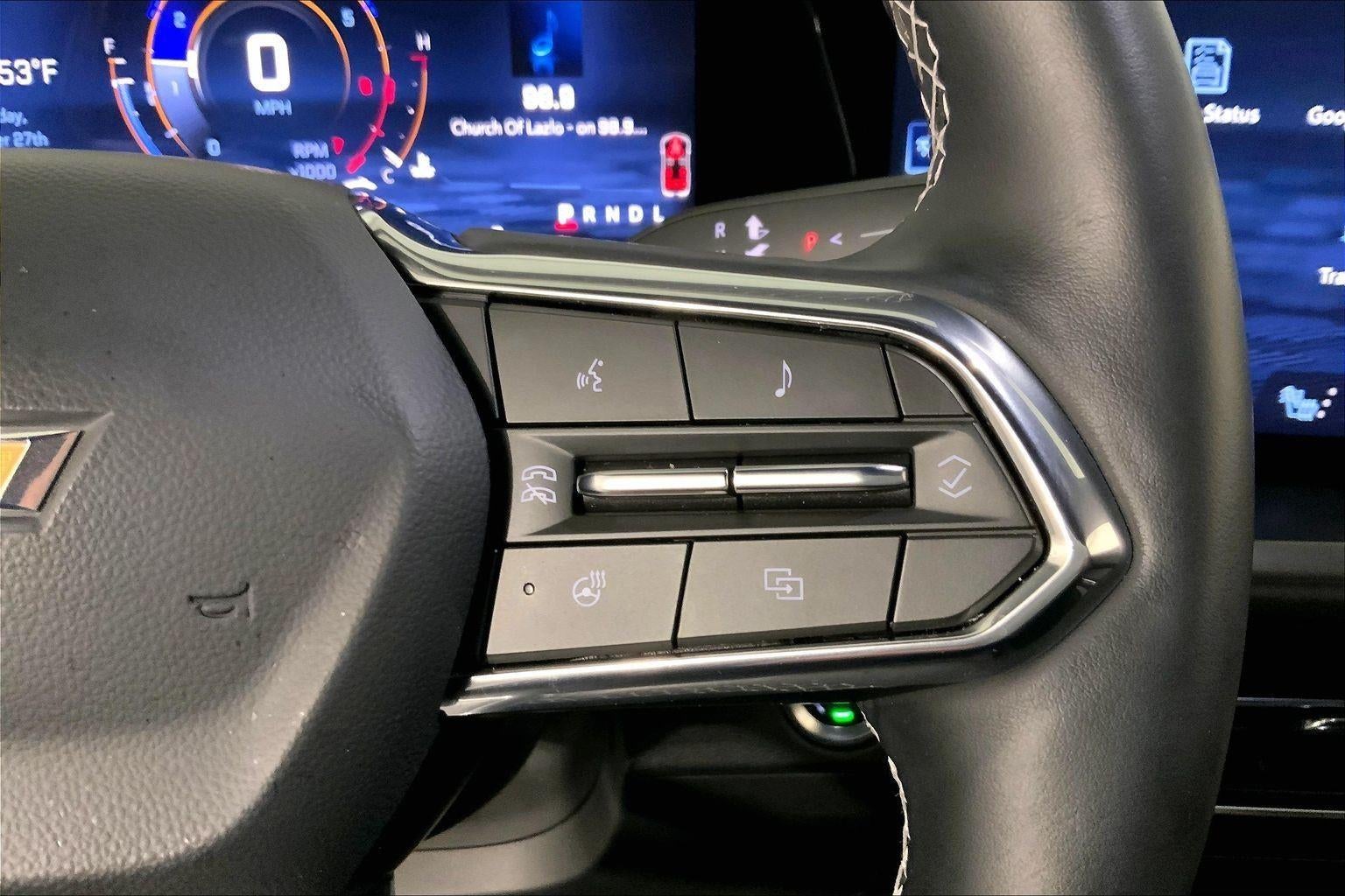 2025 Chevrolet Traverse FWD LT