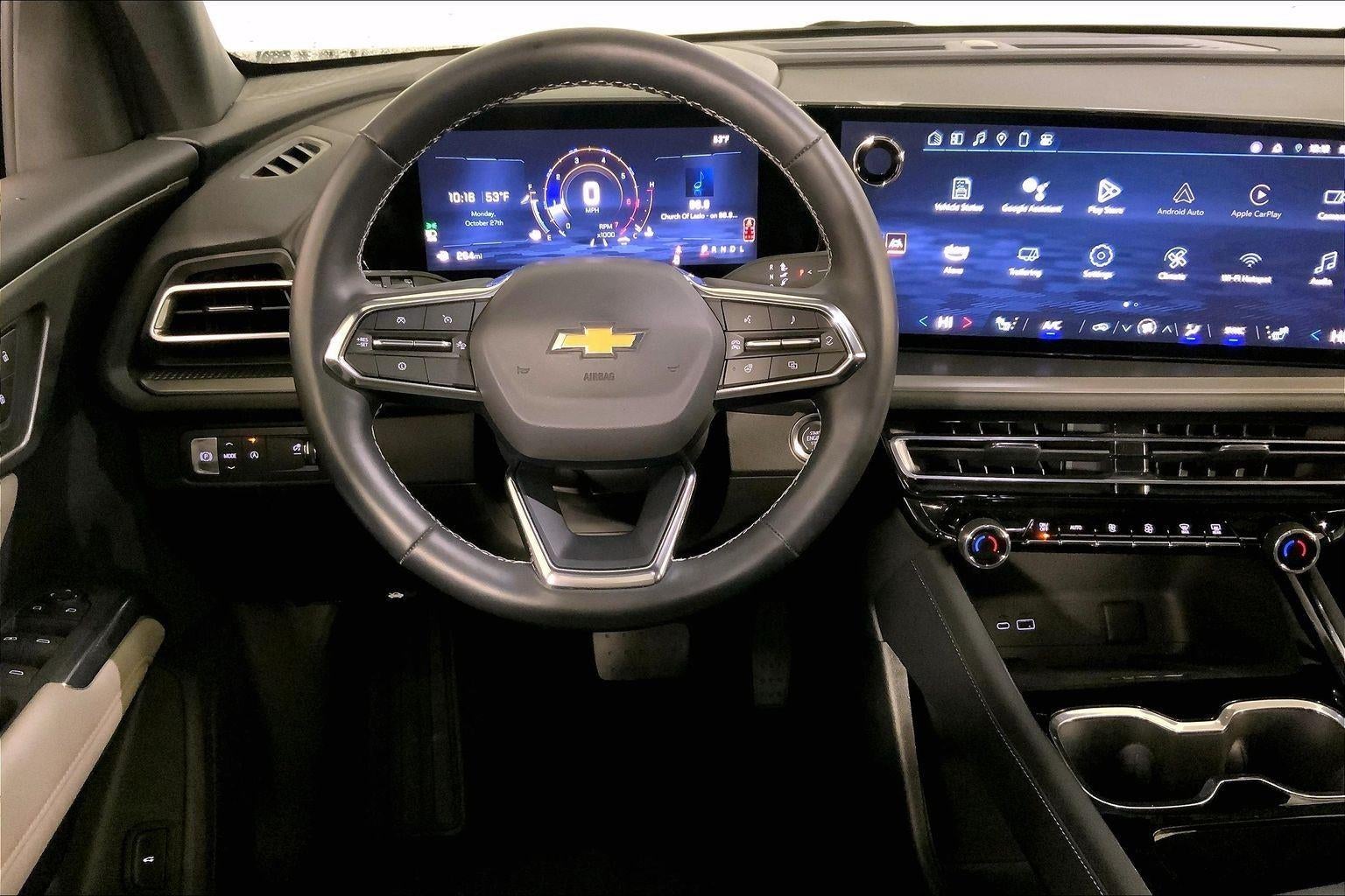 2025 Chevrolet Traverse FWD LT