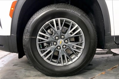 2025 Chevrolet Traverse FWD LT