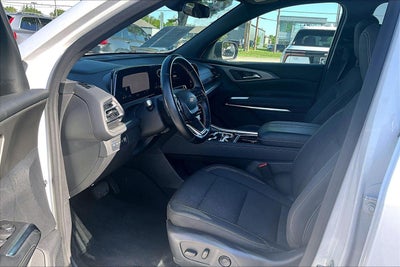 2024 Chevrolet Traverse AWD LT