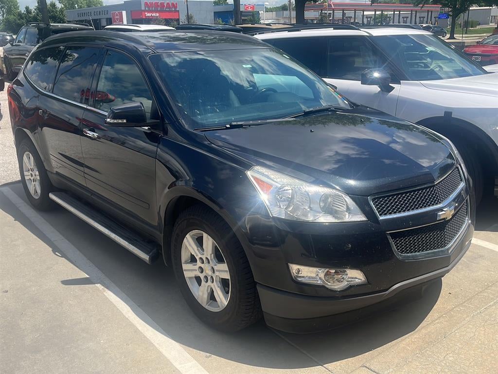 2011 Chevrolet Traverse 2LT FWD's photo