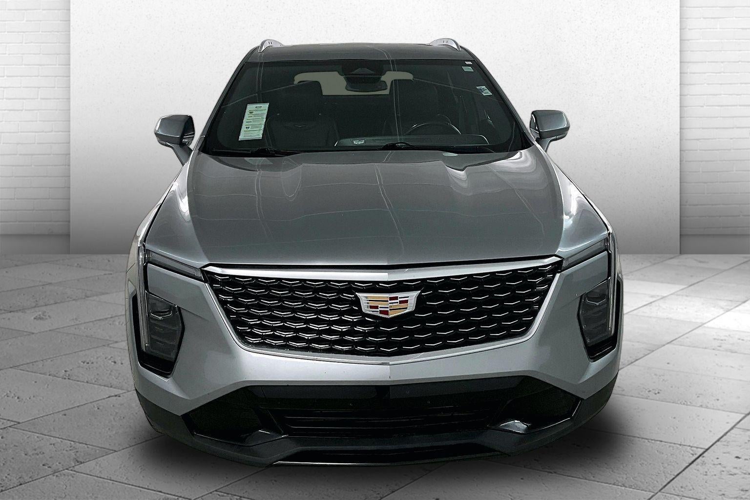 Used 2024 Cadillac XT4 Premium Luxury with VIN 1GYFZDR43RF155949 for sale in Kansas City