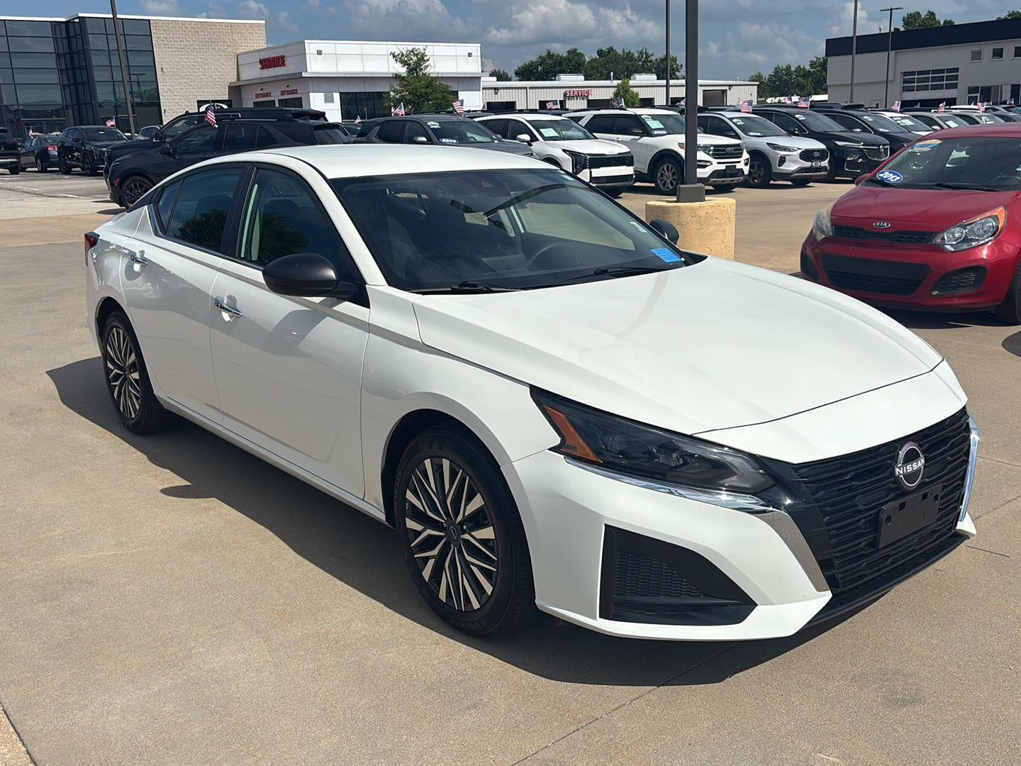 2025 Nissan Altima SV