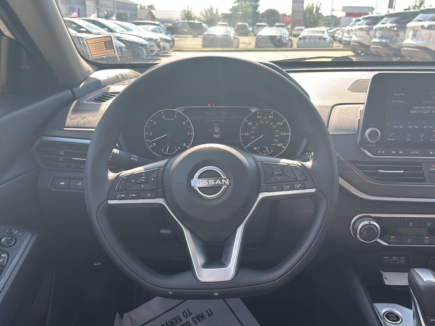 2025 Nissan Altima SV