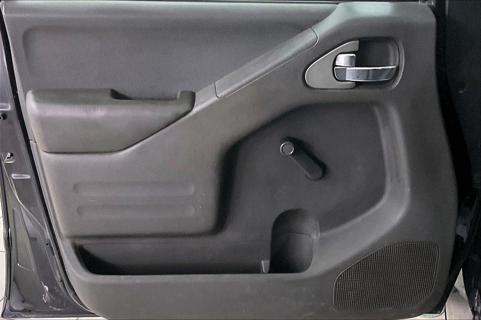 2016 Nissan Frontier S