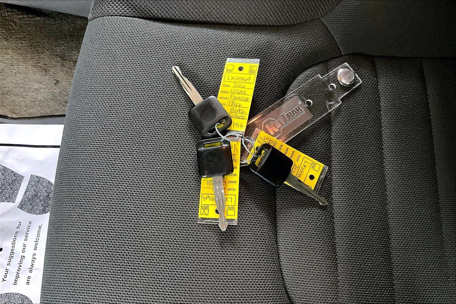 2016 Nissan Frontier S