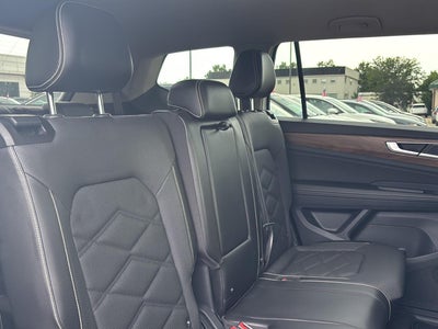 2024 Volkswagen Atlas 2.0T SE