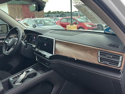 2024 Volkswagen Atlas 2.0T SE
