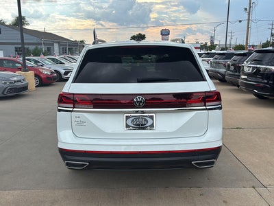 2024 Volkswagen Atlas 2.0T SE