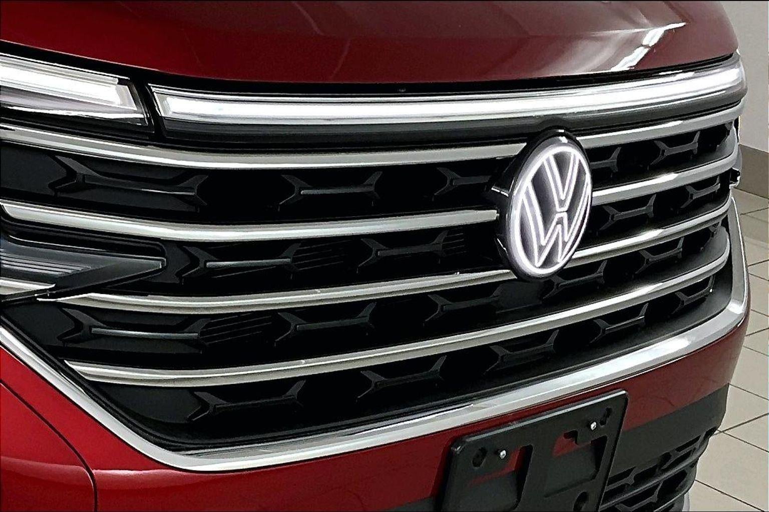 2024 Volkswagen Atlas 2.0T SE w/Technology