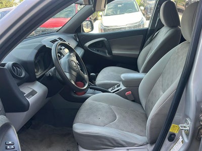 2011 TOYOTA TRUCK RAV4 4DR I4 4WD