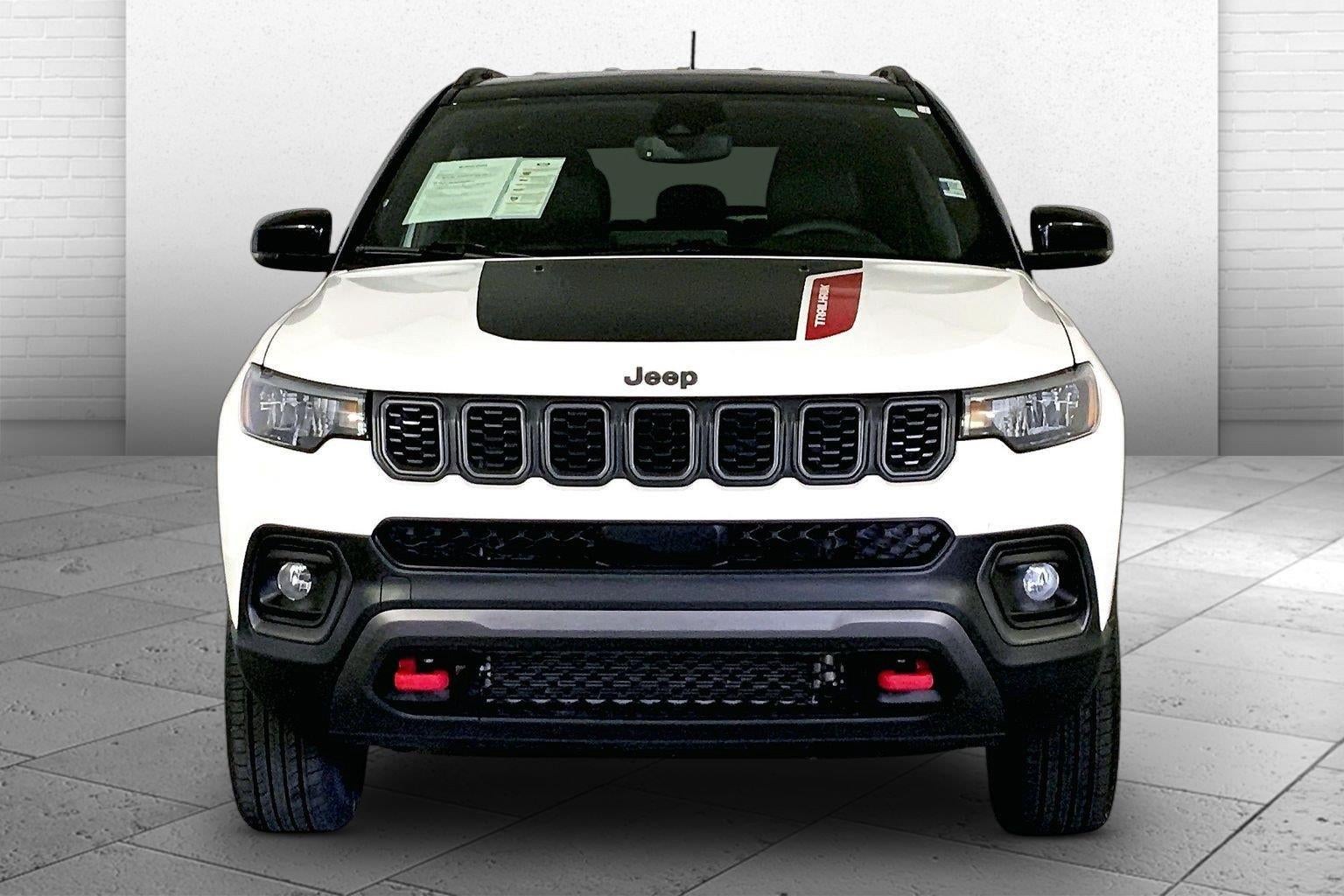 Used 2025 Jeep Compass Trailhawk with VIN 3C4NJDDNXST543362 for sale in Kansas City