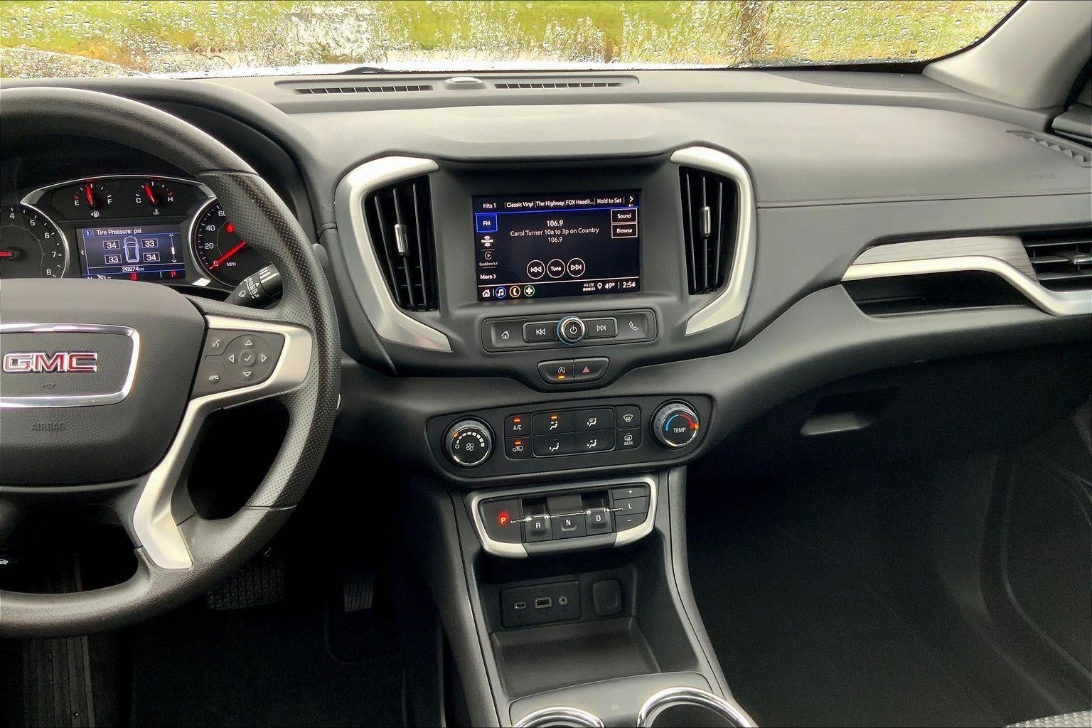 2024 GMC Terrain SLE