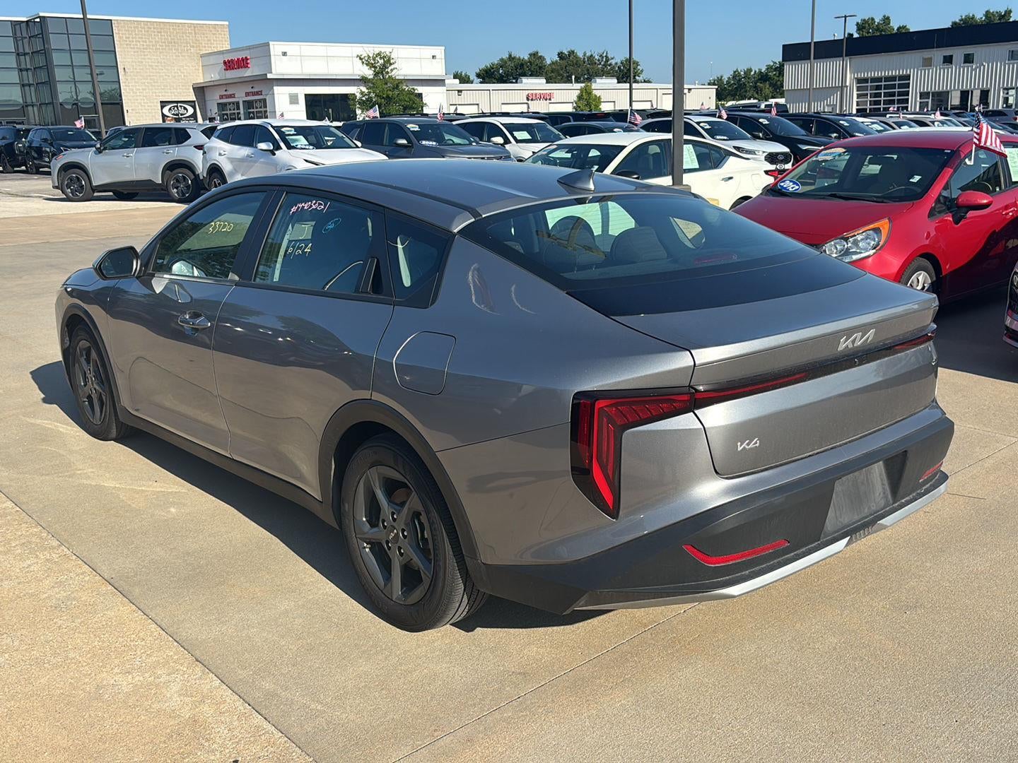 2025 Kia K4 LXS