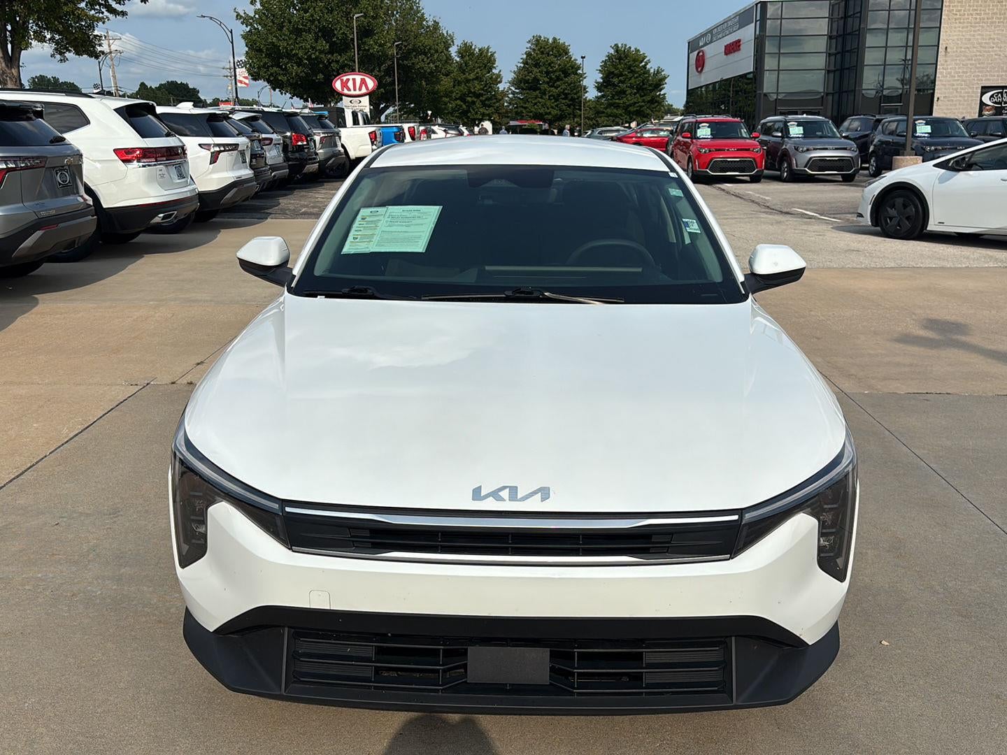 Used 2025 Kia K4 LXS with VIN 3KPFT4DE9SE062604 for sale in Kansas City