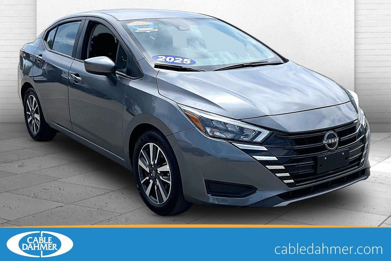 2025 Nissan Versa 1.6 SV CVT's photo