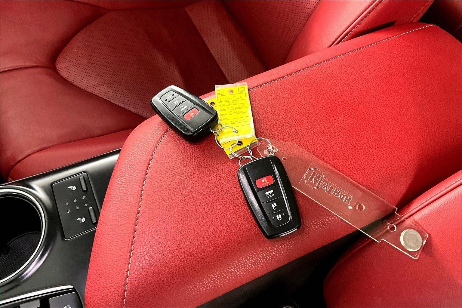 2019 Toyota Camry XSE