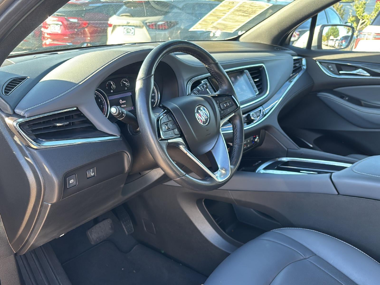 2023 Buick Enclave Essence