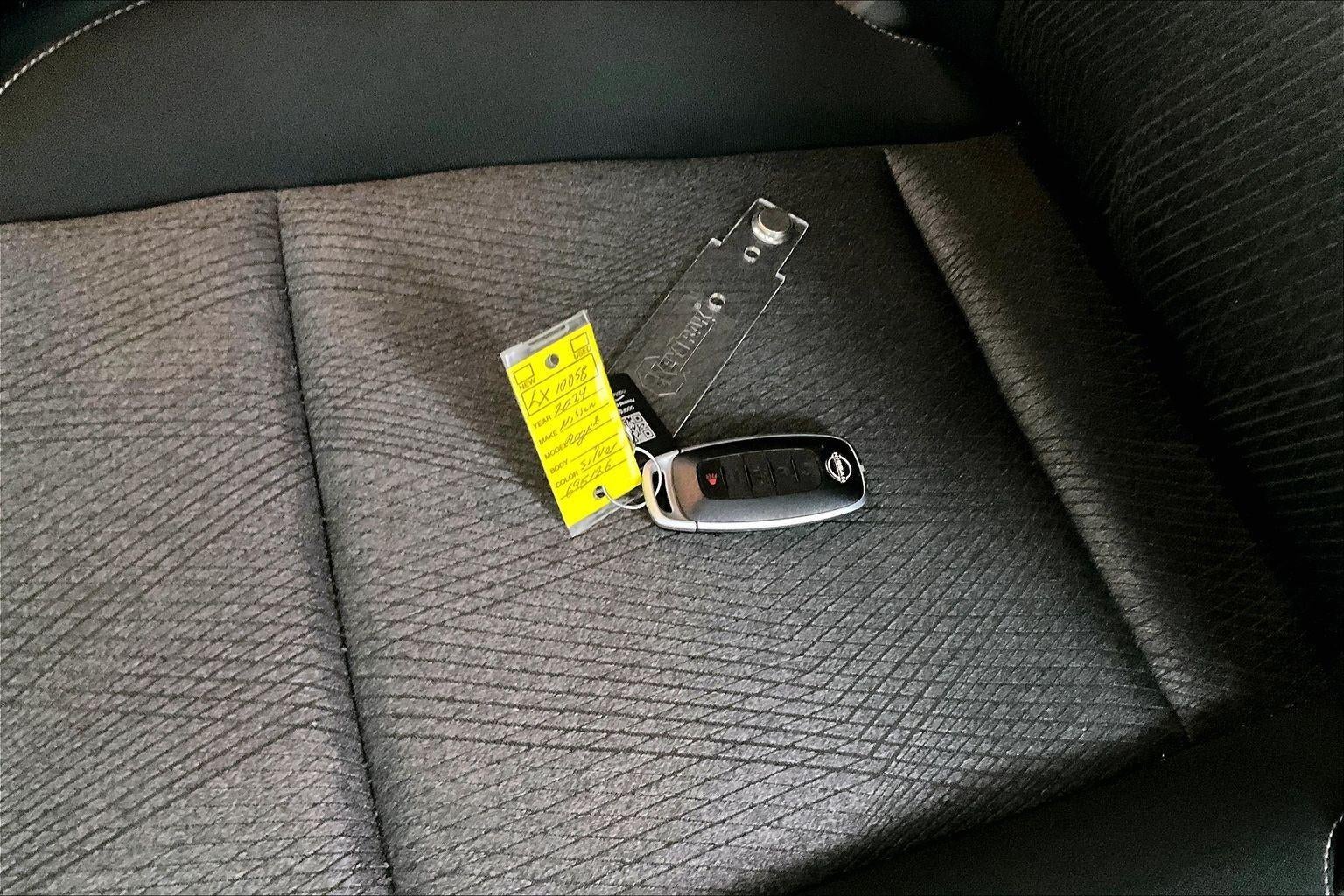 2024 Nissan Rogue SV