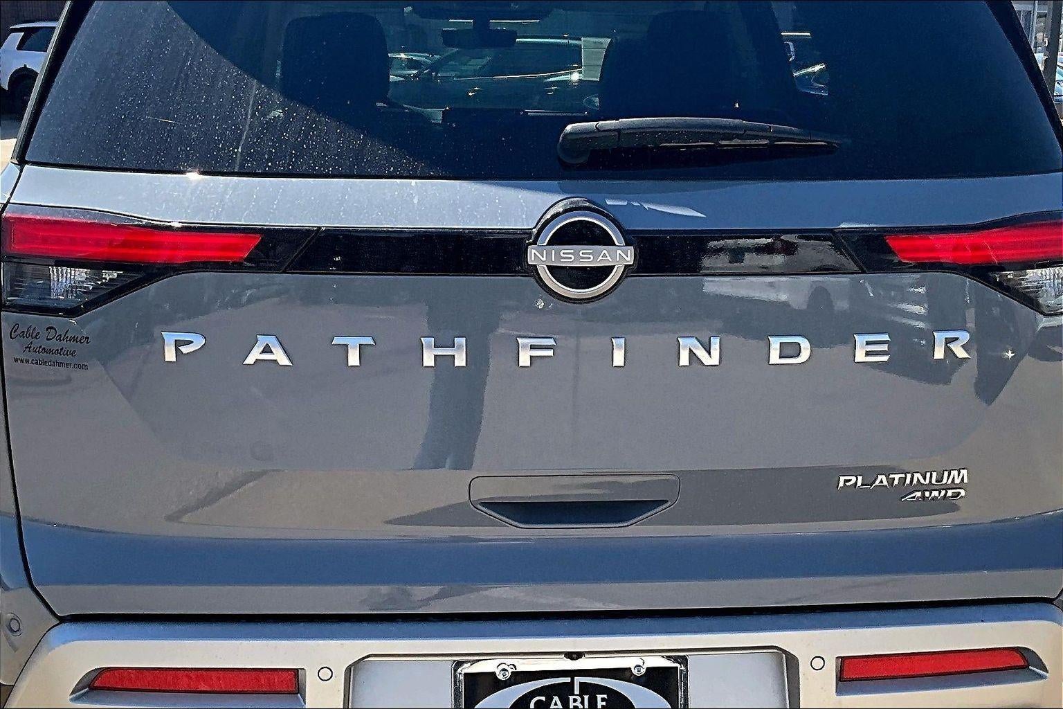 2024 Nissan Pathfinder Platinum