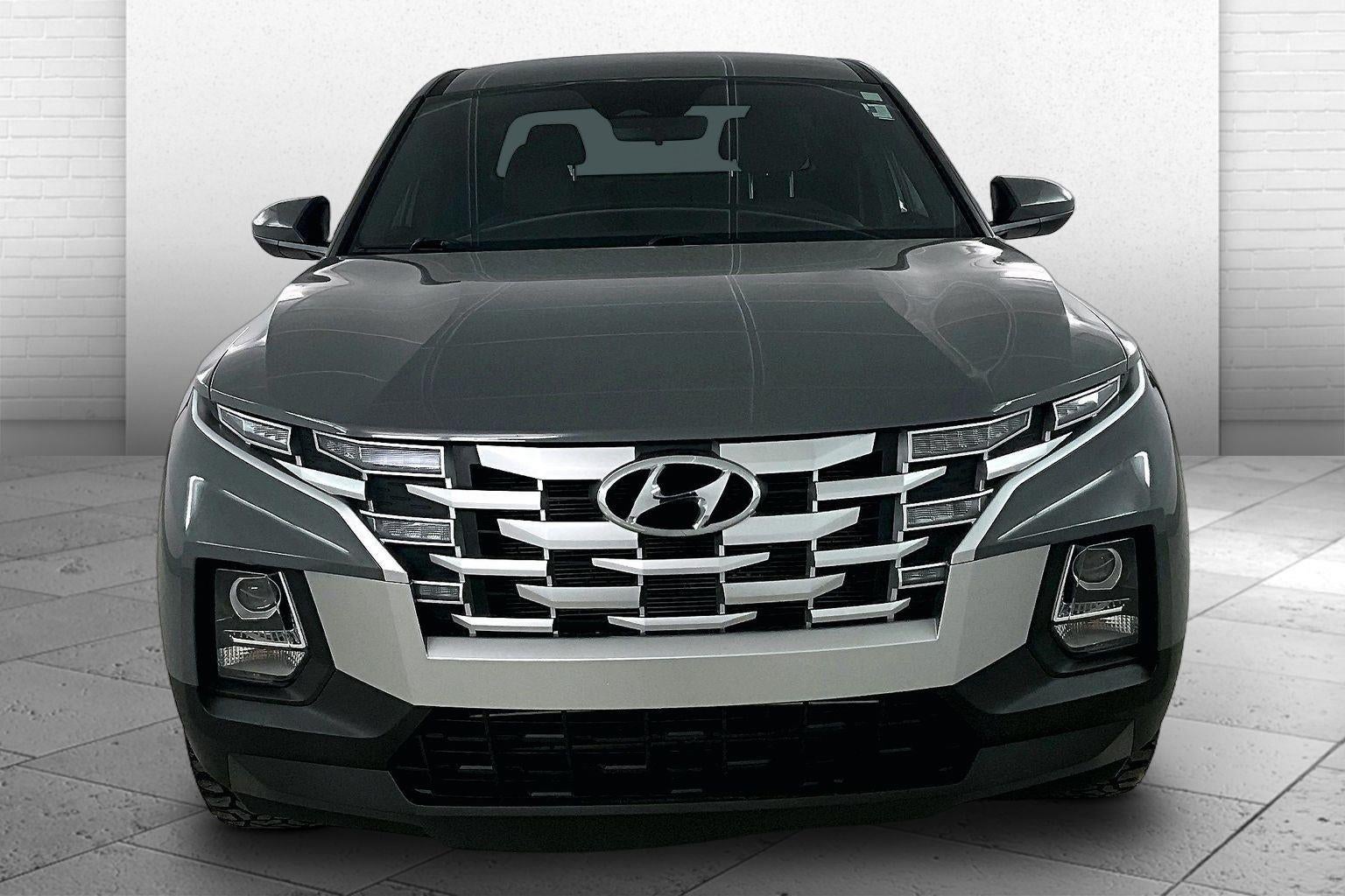 Used 2023 Hyundai Santa Cruz SE with VIN 5NTJADAE7PH053621 for sale in Kansas City