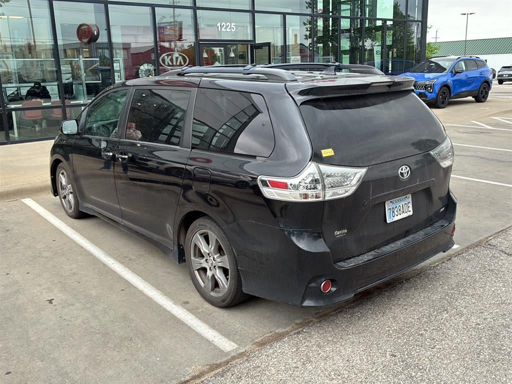 2018 Toyota Sienna SE Premium