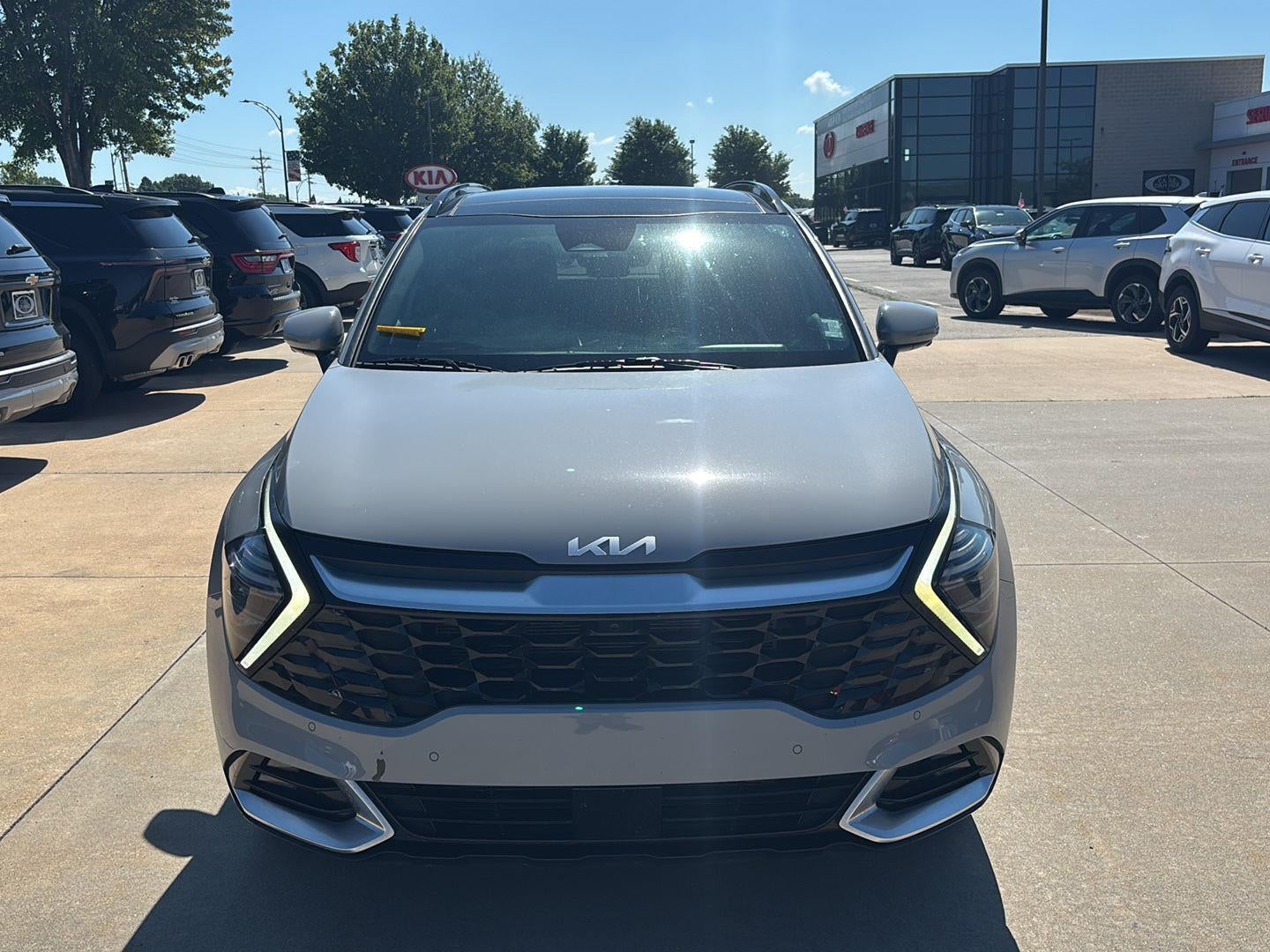 Used 2023 Kia Sportage SX Prestige with VIN 5XYK53AF1PG137273 for sale in Kansas City
