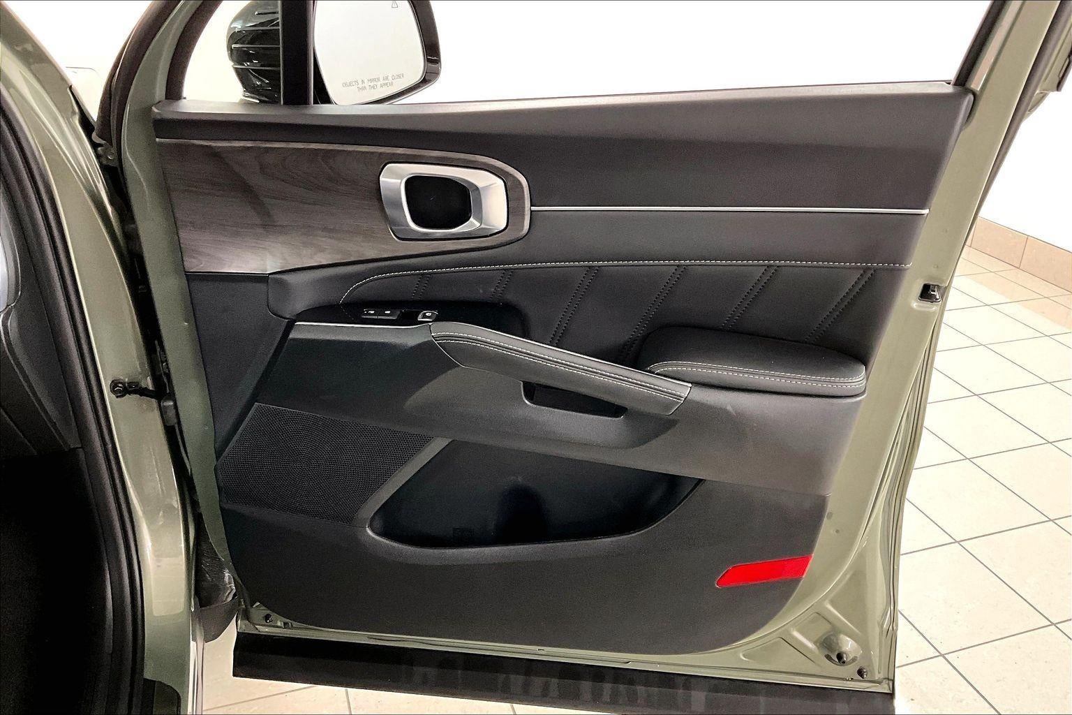 2025 Kia Sorento X-Line SX