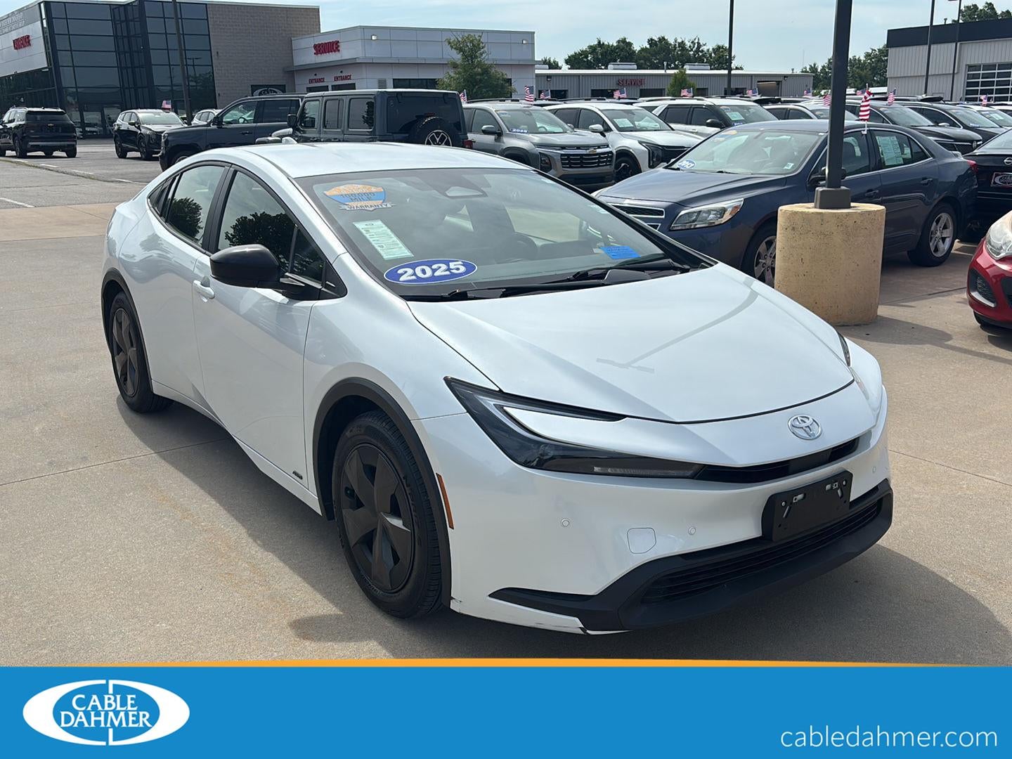 2025 Toyota Prius LE