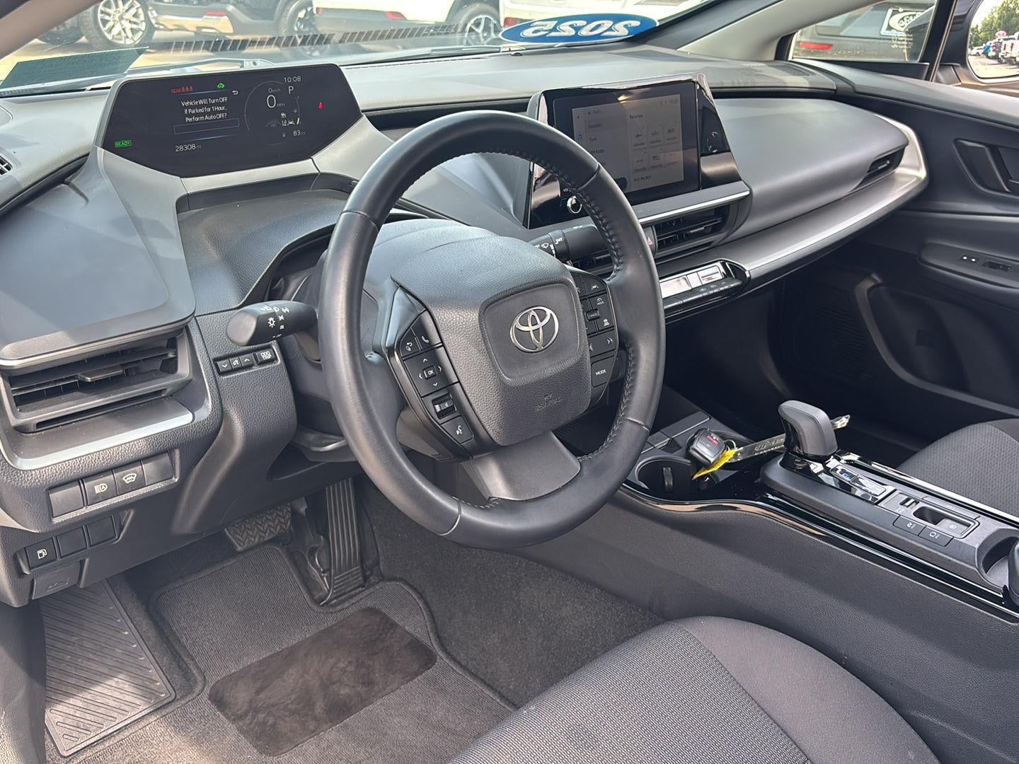 2025 Toyota Prius LE