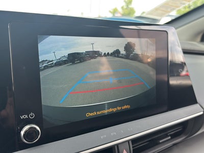 2025 Toyota Prius LE