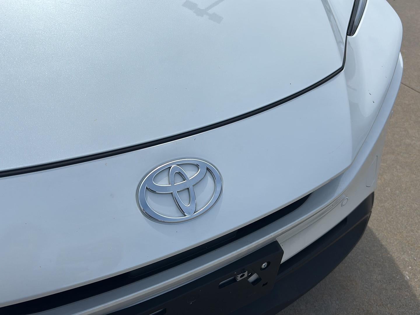 2025 Toyota Prius LE