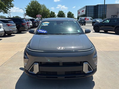 2025 Hyundai KONA SE