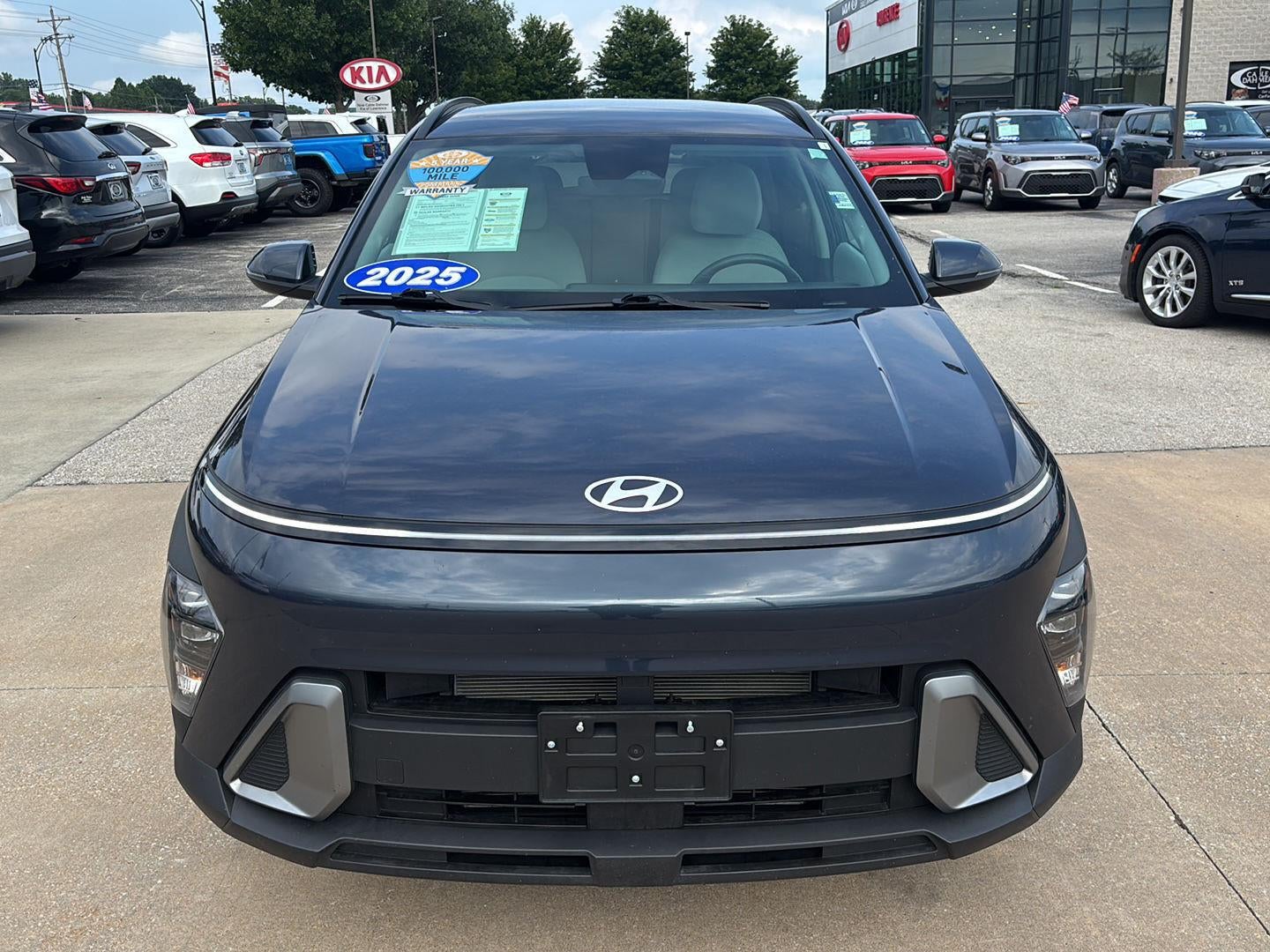 Used 2025 Hyundai Kona SEL with VIN KM8HB3AB0SU286499 for sale in Kansas City