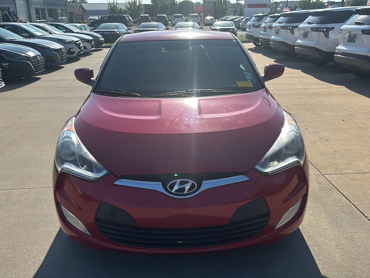 Used 2017 Hyundai Veloster Base with VIN KMHTC6AD1HU306844 for sale in Lawrence, KS