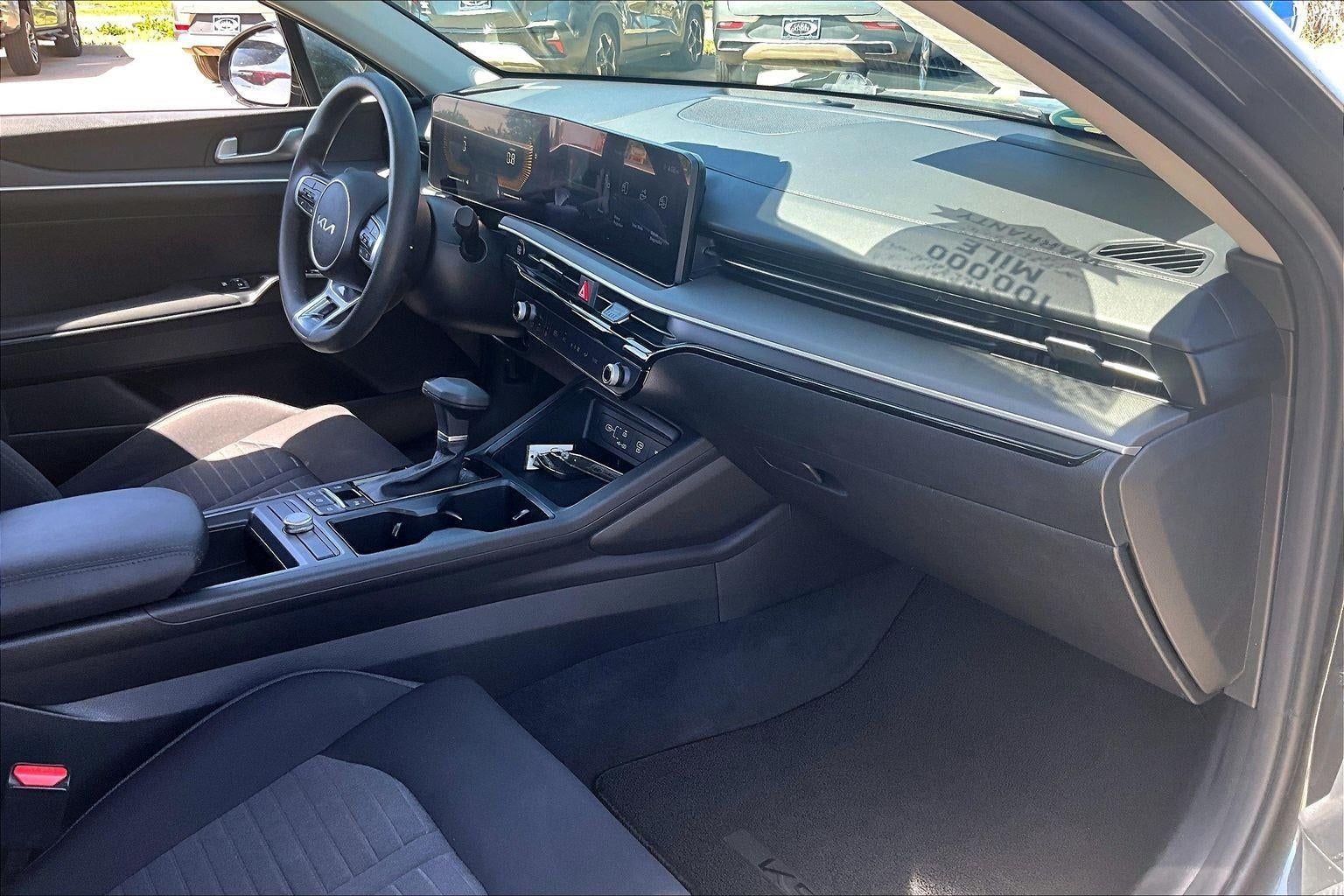 2025 Kia K5 LXS