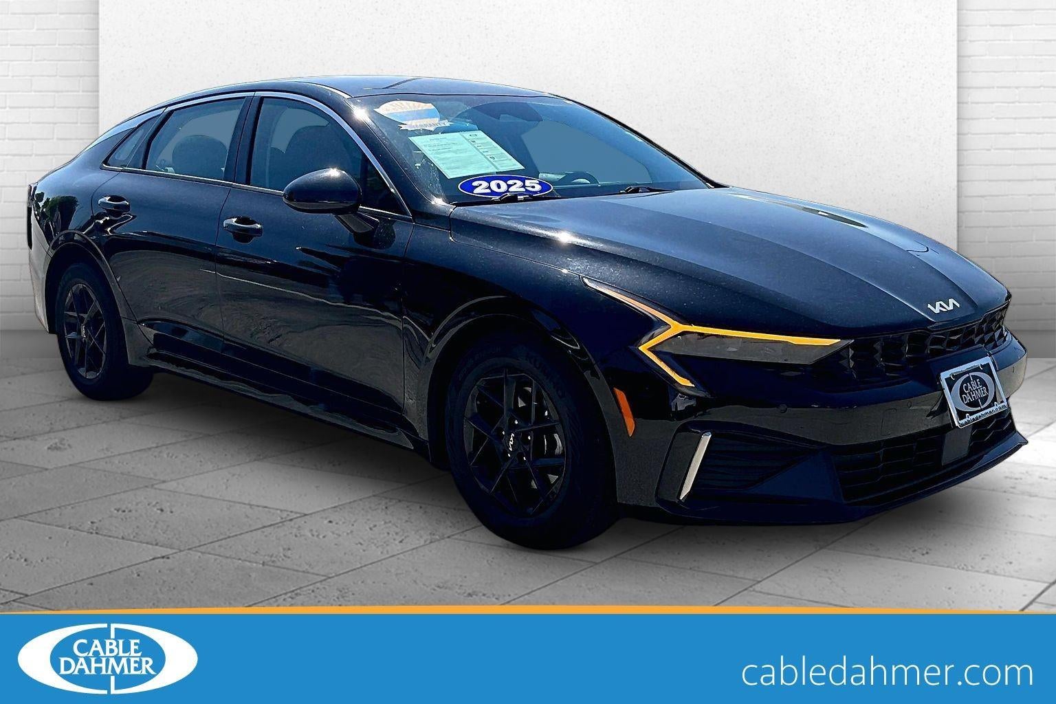 2025 Kia Optima LXS FWD's photo