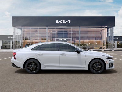 2026 Kia K5 Base