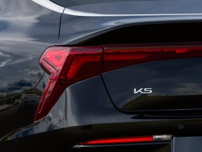 2026 Kia K5 Base