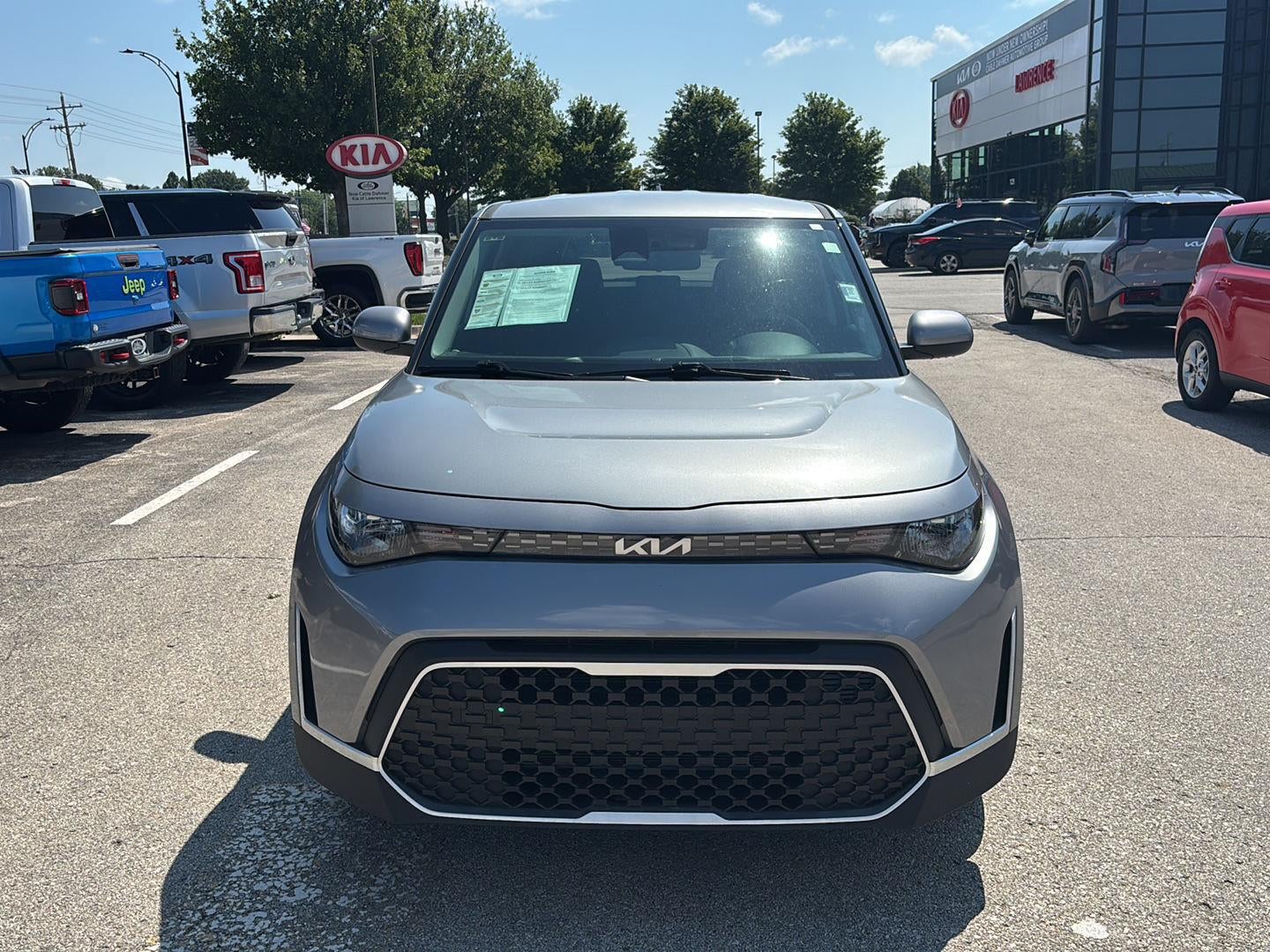 Used 2025 Kia Soul LX with VIN KNDJ23AU0S7963041 for sale in Kansas City