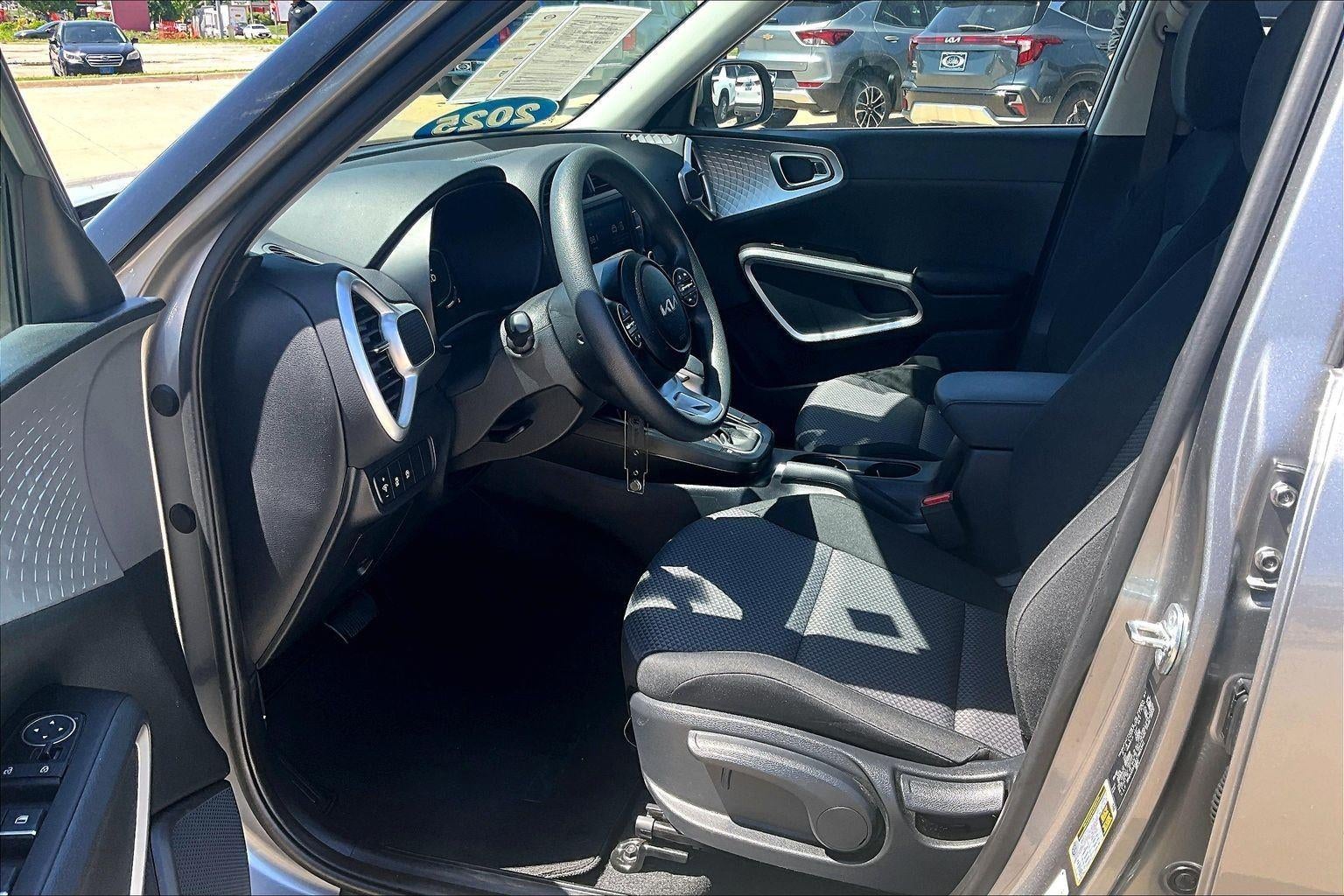 2025 Kia Soul LX