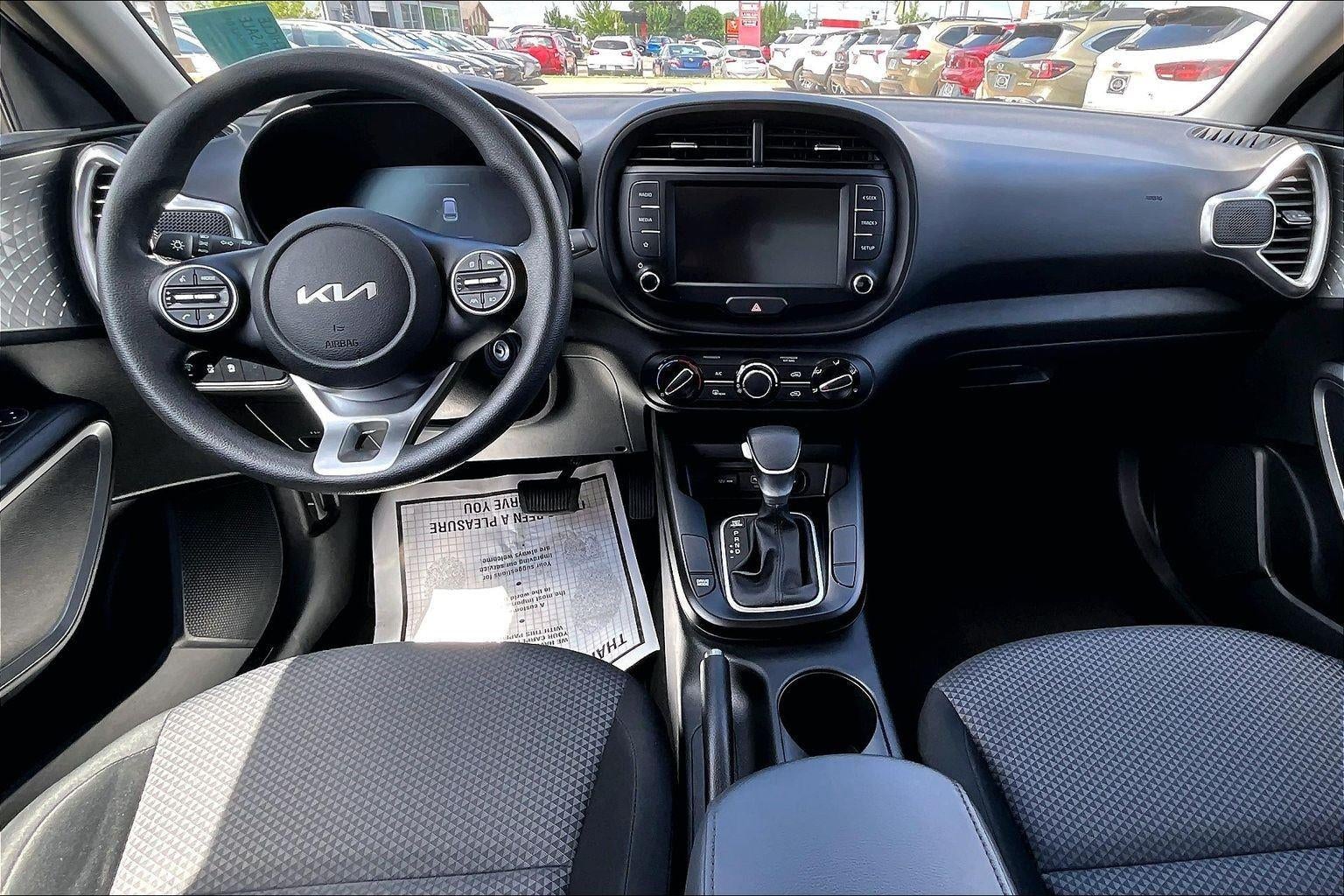 2025 Kia Soul LX