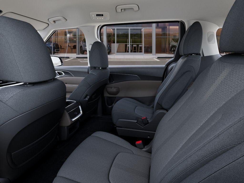 2026 Kia CARNIVAL Base